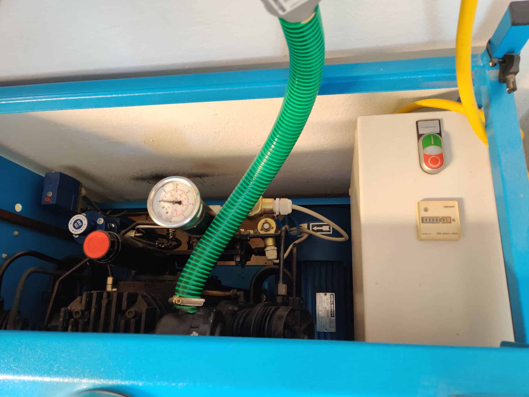 Kompressor der Firma DON-Austria (Drucklufttechnik Otto Nemec) Typ N-260